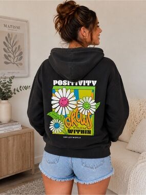SmileyWorld Positivity Grows From Within Black Graphic Hoodie Women’s Medium